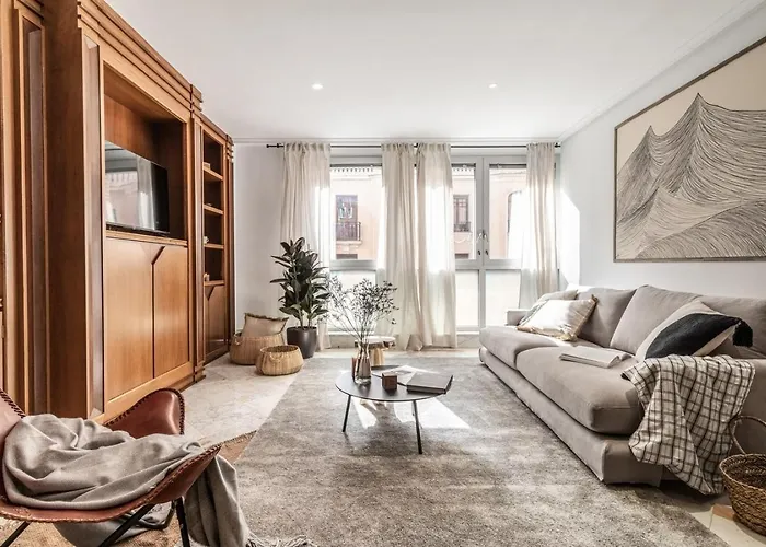 Cardet - 2 Bedrooms And Pool In Almagro
